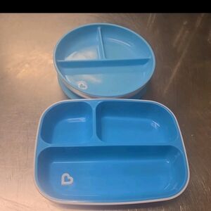 Munchkin Stay Put Suction Plate and divided tray